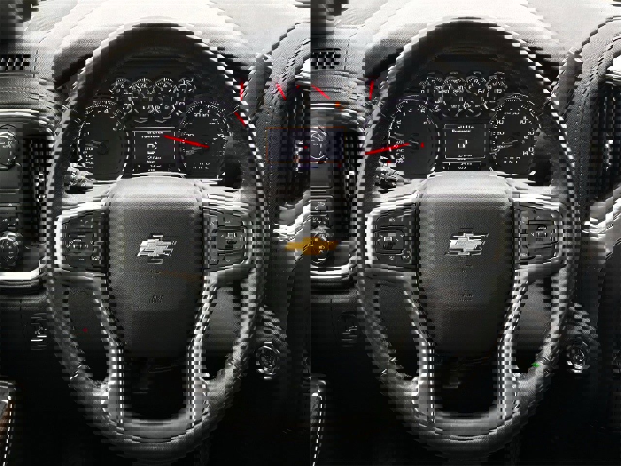 Used 2022 Chevrolet Silverado 1500 LT image 13