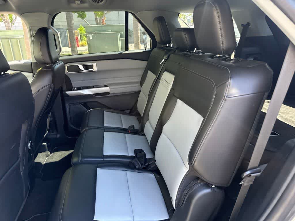 Certified 2023 Ford Explorer XLT w/ Equipment Group 202A RWD image 13