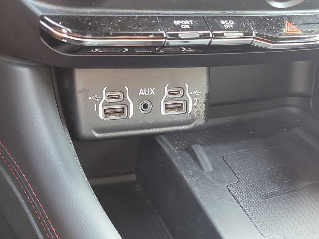 Used 2023 Dodge Durango R/T AWD/4WD image 28