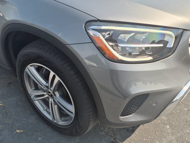 Used 2022 Mercedes-Benz GLC 300 4MATIC w/ Premium Package Lite image 10
