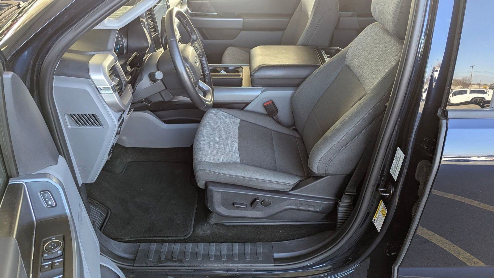 Certified 2022 Ford F150 XLT w/ Equipment Group 302A High image 4