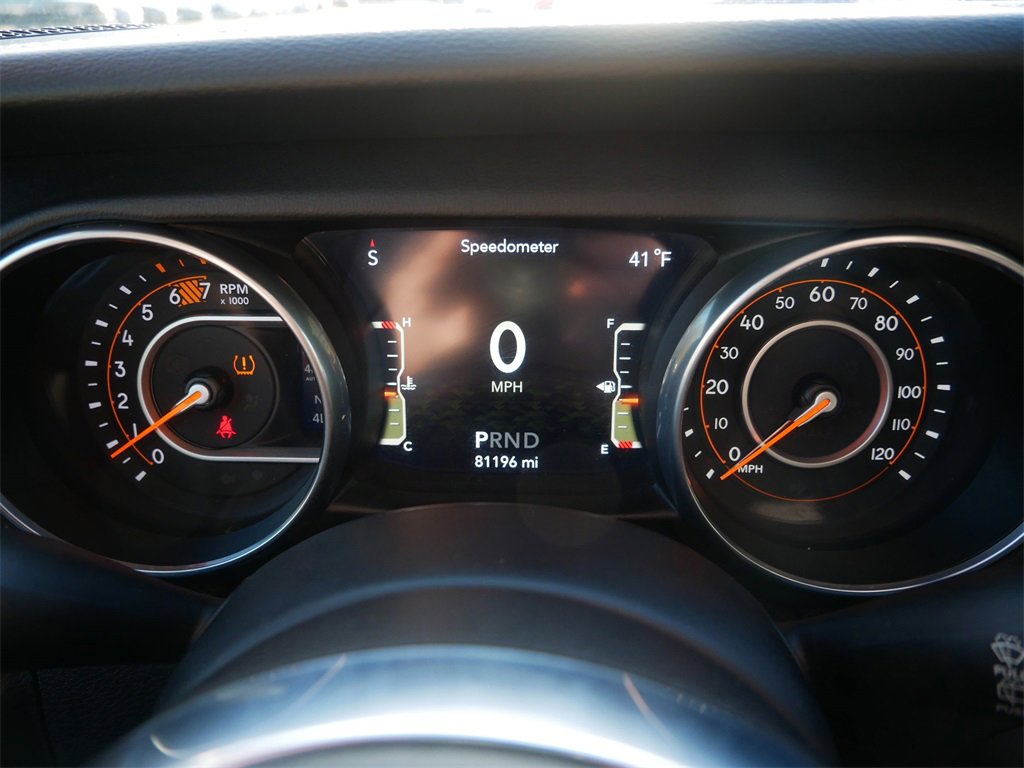 Used 2018 Jeep Wrangler Unlimited Sahara image 27