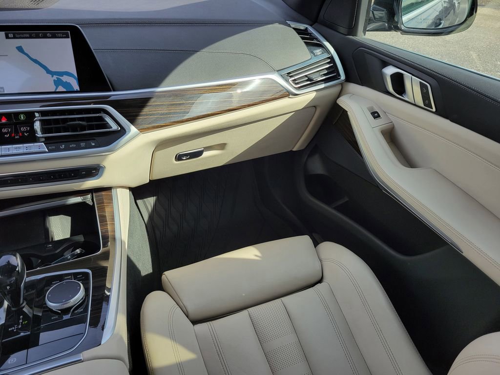 Used 2021 BMW X5 sDrive40i w/ Premium Package 2 image 21