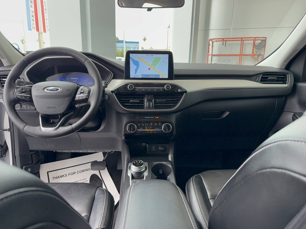Certified 2022 Ford Escape SEL w/ Technology Package FWD image 25