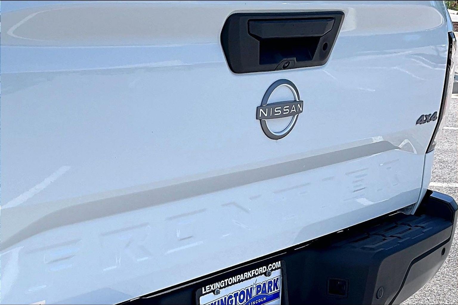 Used 2022 Nissan Frontier S w/ Technology Package AWD/4WD image 25