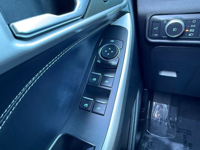 Certified 2022 Ford Explorer XLT w/ Equipment Group 202A image 20