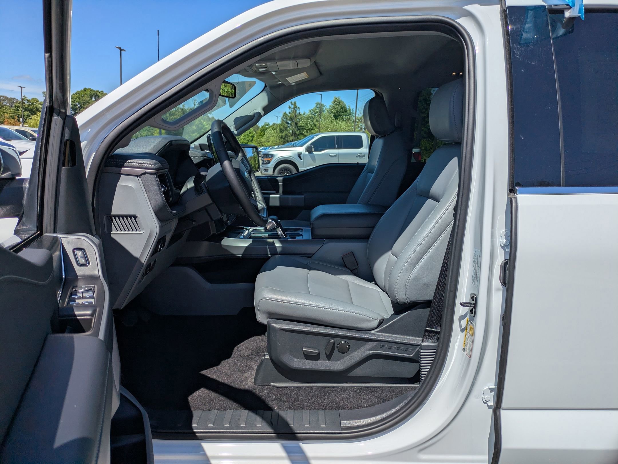 Certified 2025 Ford F150 Lightning Flash AWD/4WD image 16