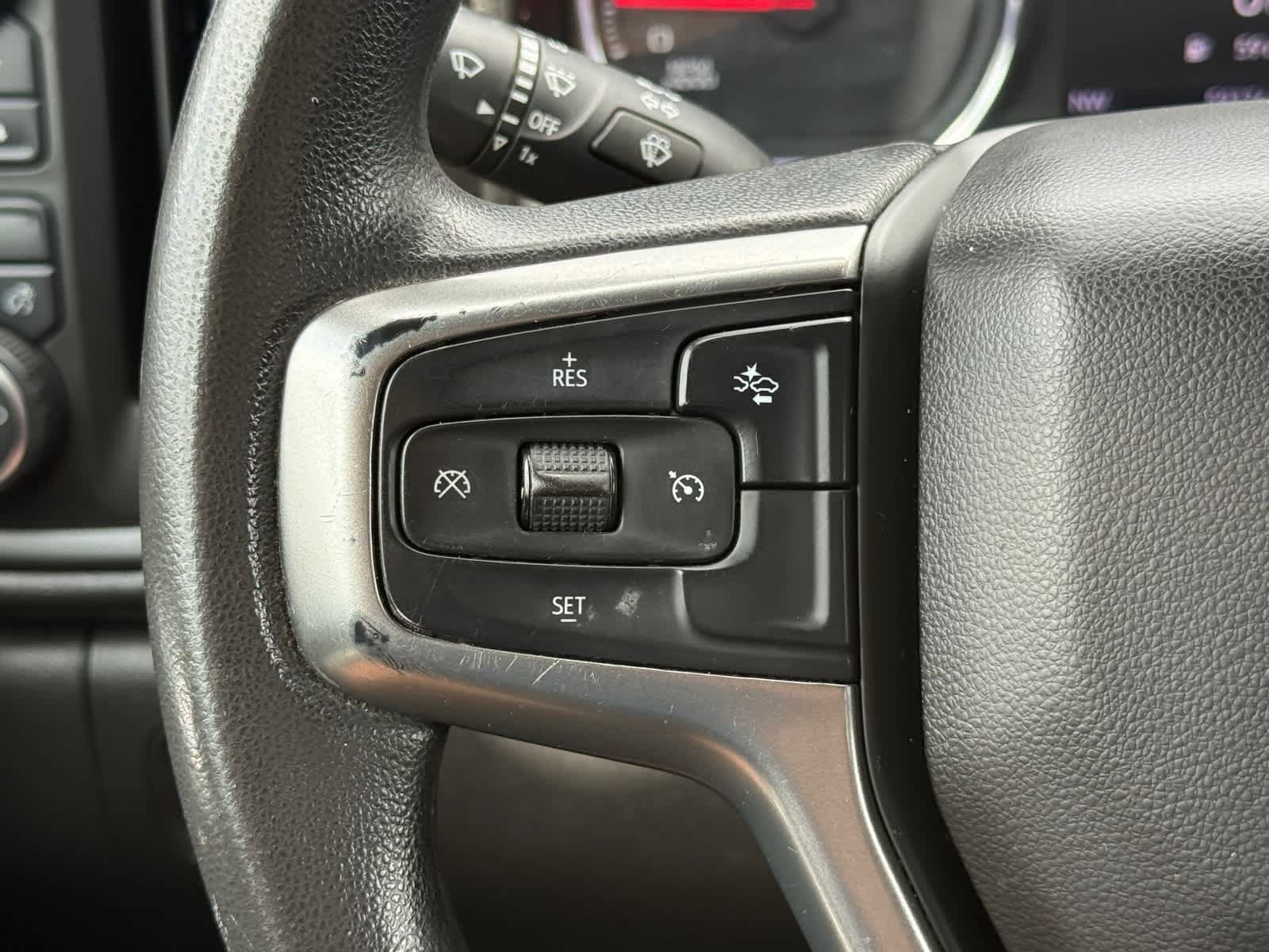 Used 2021 Chevrolet Silverado 1500 Custom Trail Boss w/ Safety Confidence Package AWD/4WD image 15