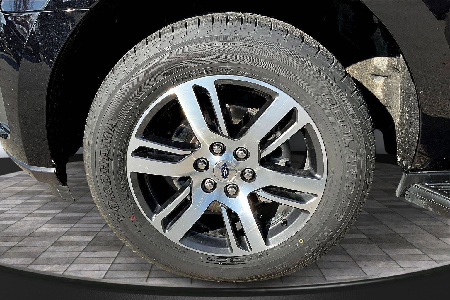 Certified 2024 Ford Expedition Max Limited image 26