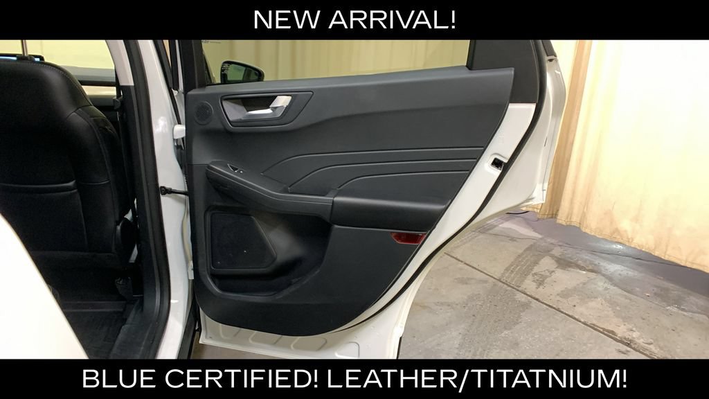 Certified 2022 Ford Escape Titanium w/ Titanium Elite Package AWD/4WD image 13