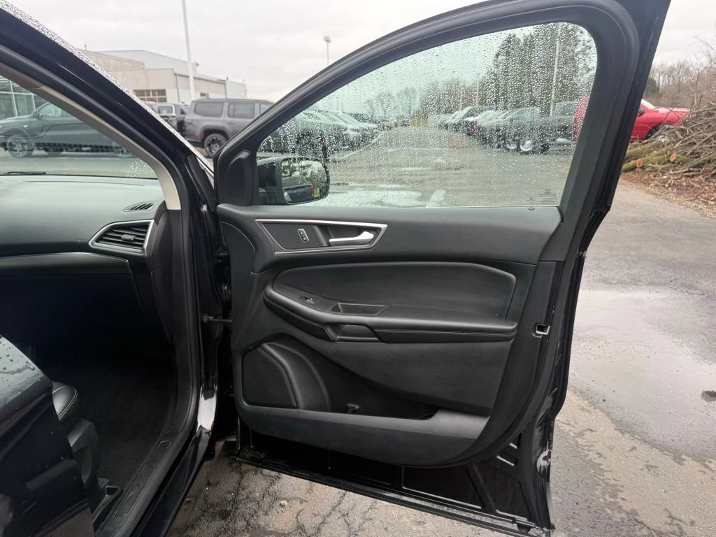 Certified 2022 Ford Edge SEL AWD/4WD image 48