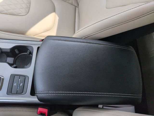 Certified 2023 Ford Edge Titanium AWD/4WD image 49
