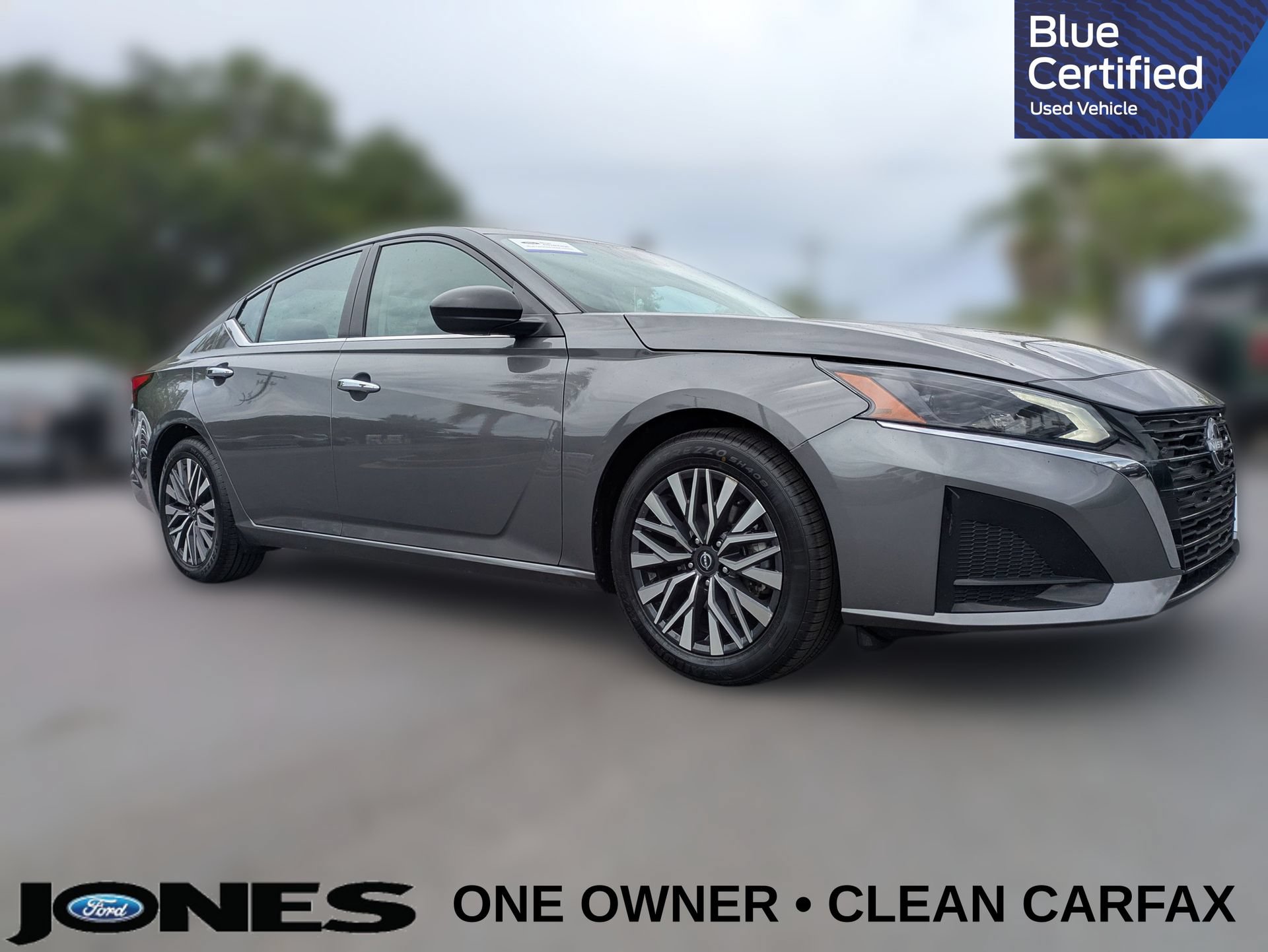 Used 2025 Nissan Altima 2.5 SV FWD image 1