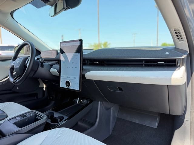 Certified 2025 Ford Mustang Mach-E Premium AWD/4WD image 17