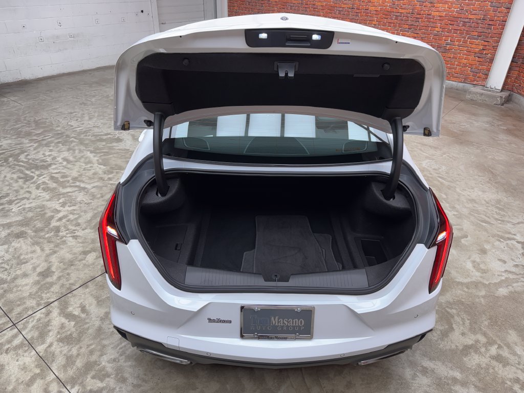 Used 2024 Cadillac CT4 Luxury w/ Sun And Sound Package AWD/4WD image 29