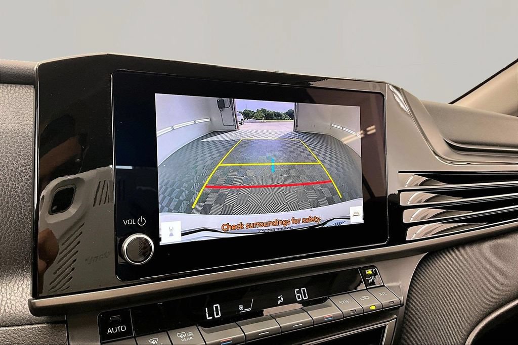 Used 2025 Toyota Camry LE FWD image 21