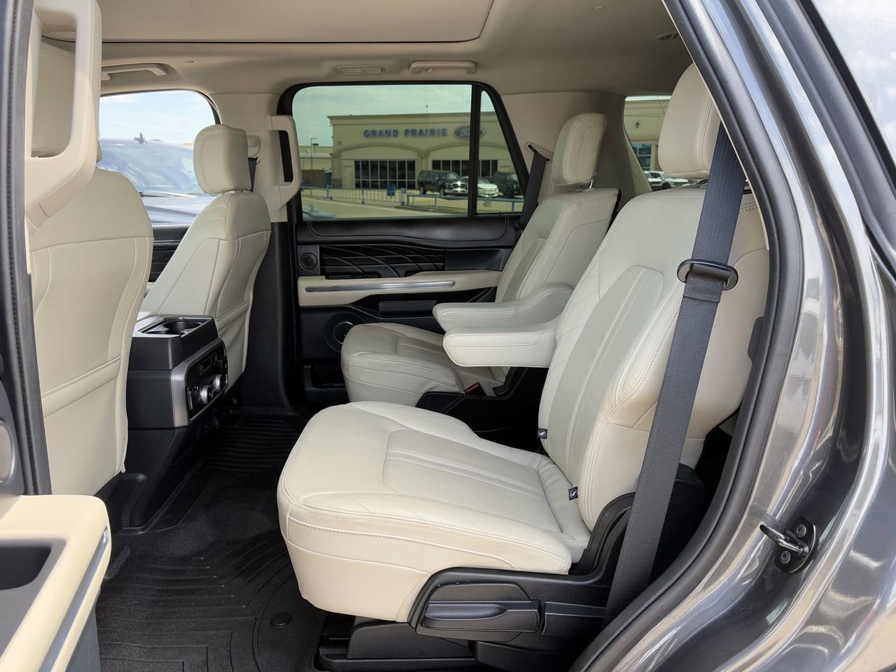 Certified 2021 Ford Expedition Platinum AWD/4WD image 30