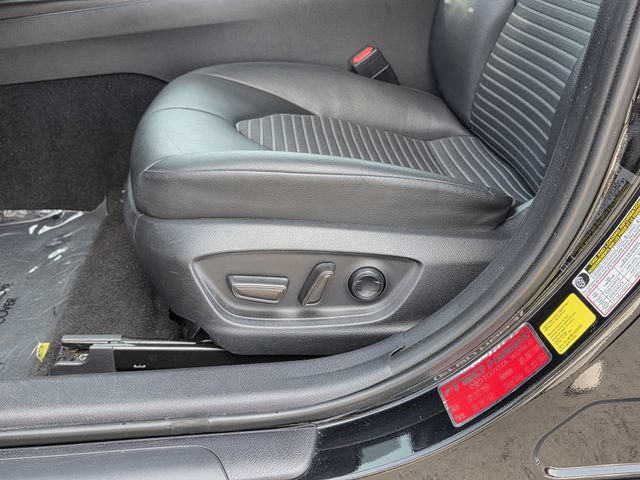 Used 2024 Toyota Camry SE FWD image 13
