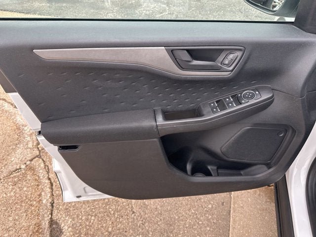 Certified 2020 Ford Escape S FWD image 9