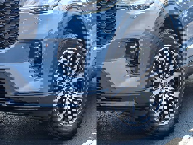 Certified 2025 Ford Explorer ST-Line image 10