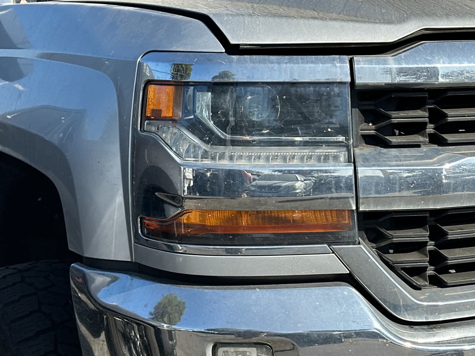 Used 2018 Chevrolet Silverado 1500 LT w/ All Star Edition RWD image 9