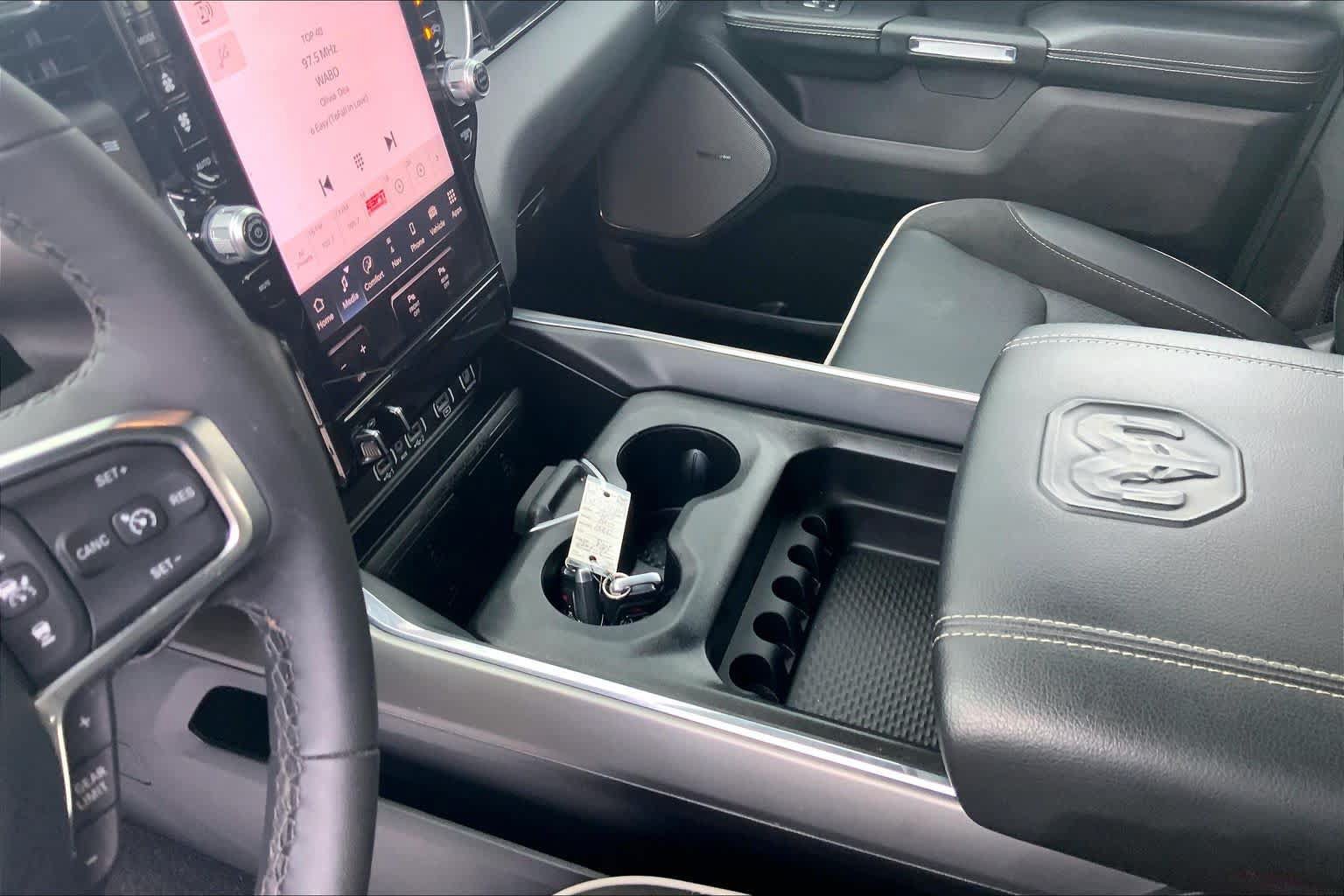 Used 2025 RAM 1500 Laramie w/ Night Edition AWD/4WD image 17
