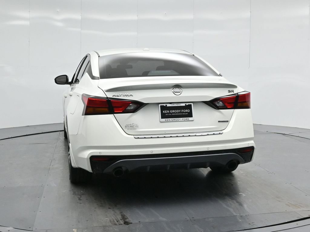 Used 2022 Nissan Altima 2.0 SR image 24