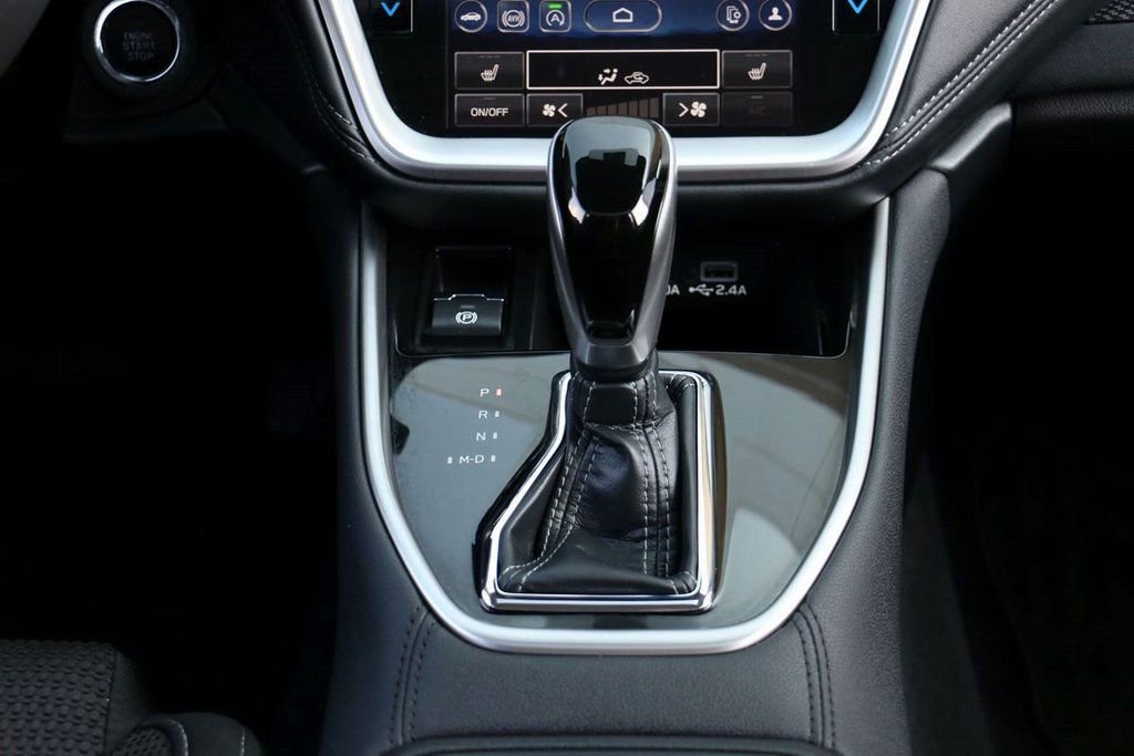 Used 2025 Subaru Outback Premium image 27