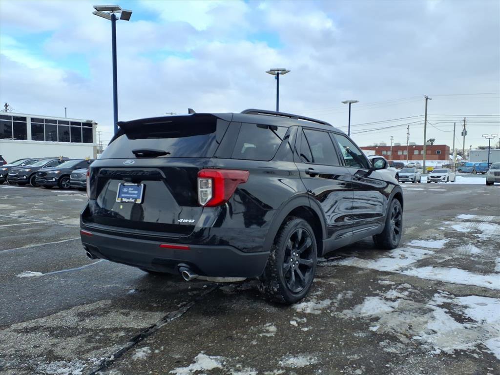 Certified 2023 Ford Explorer ST-Line image 6