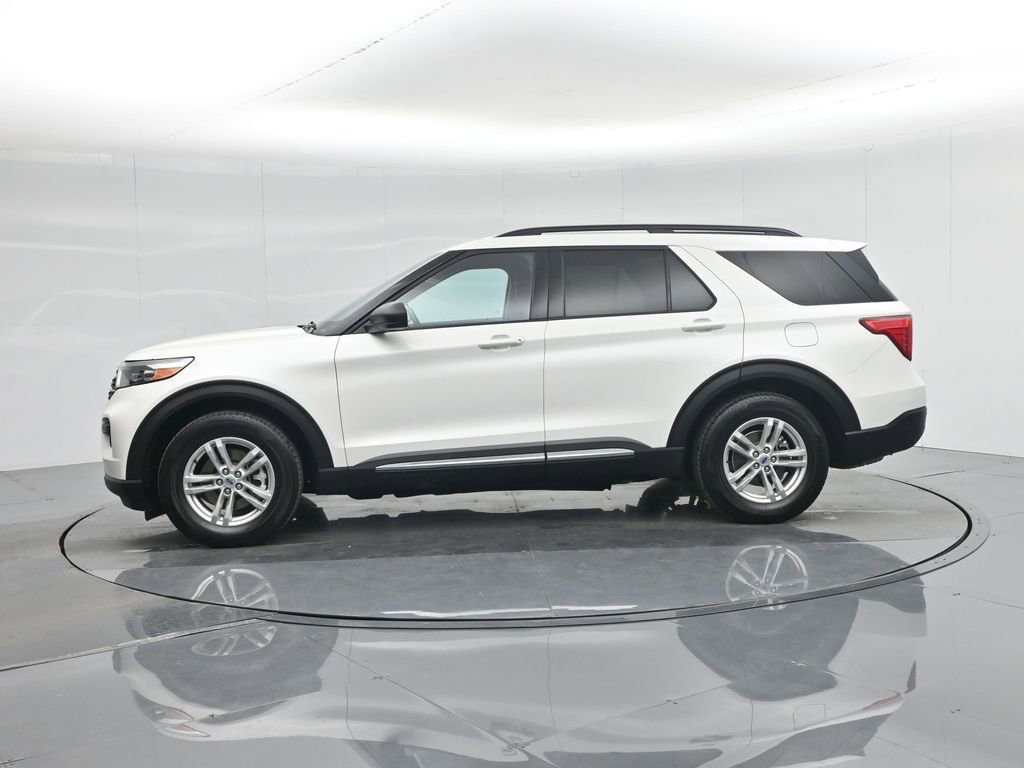 Certified 2022 Ford Explorer XLT image 32