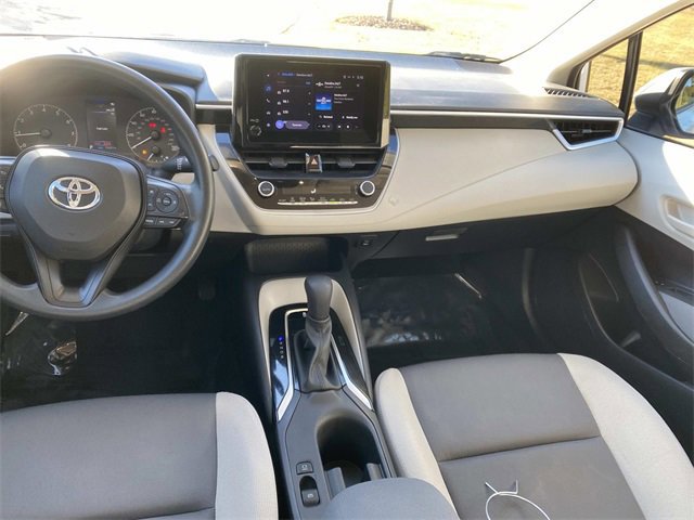 Used 2023 Toyota Corolla LE w/ LE Convenience Package image 16