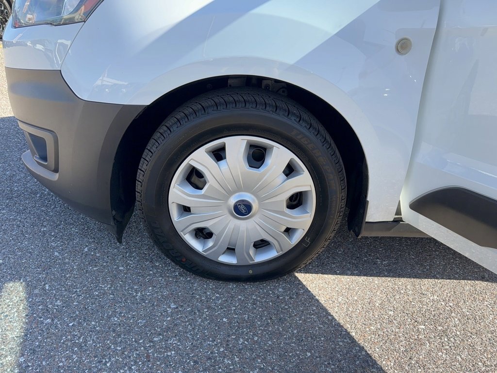 Certified 2020 Ford Transit Connect XL image 33