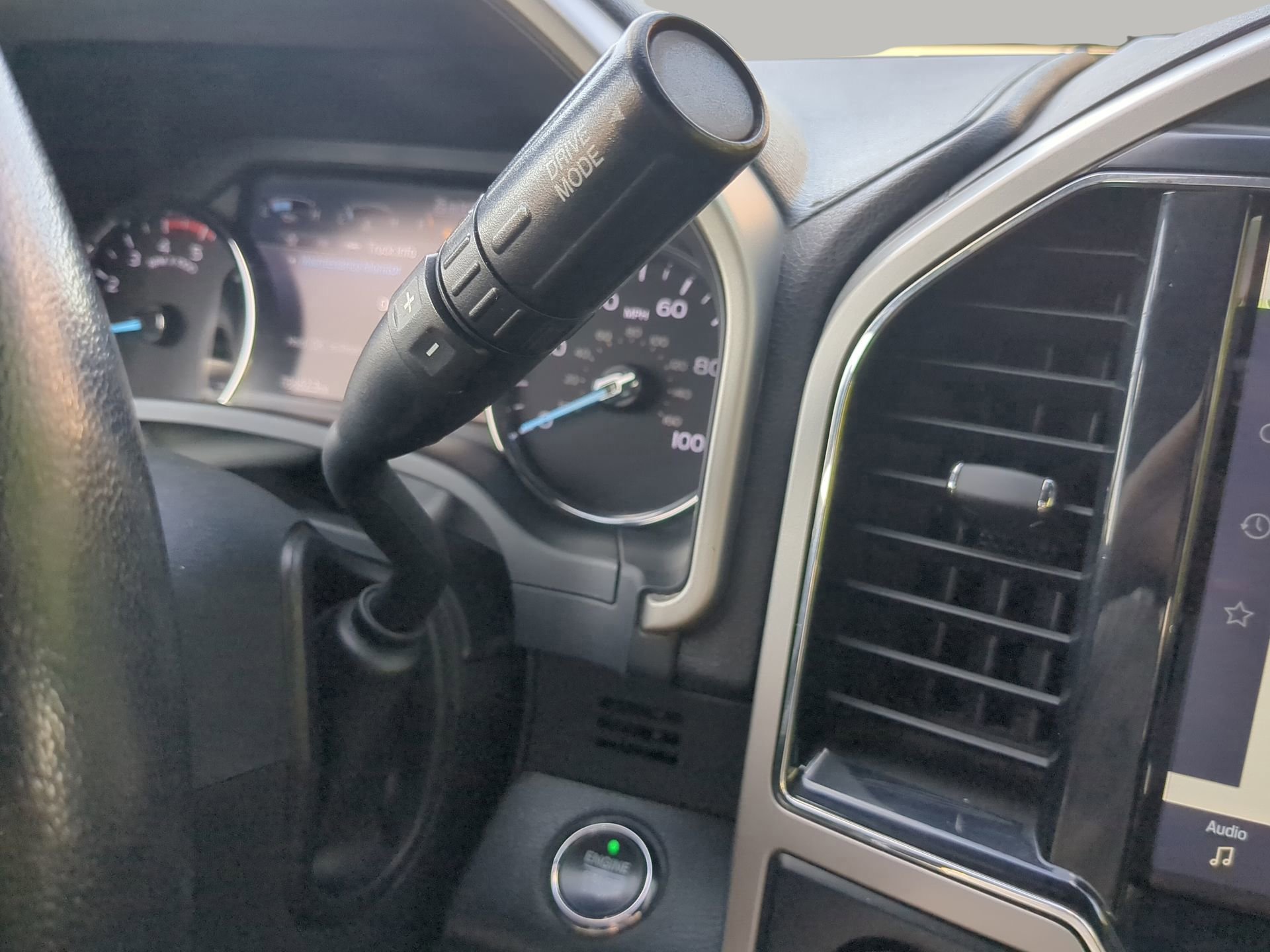 Certified 2022 Ford F250 Lariat w/ Lariat Ultimate Package image 64