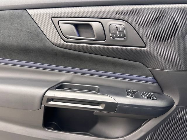 Certified 2025 Ford Mustang Dark Horse image 32