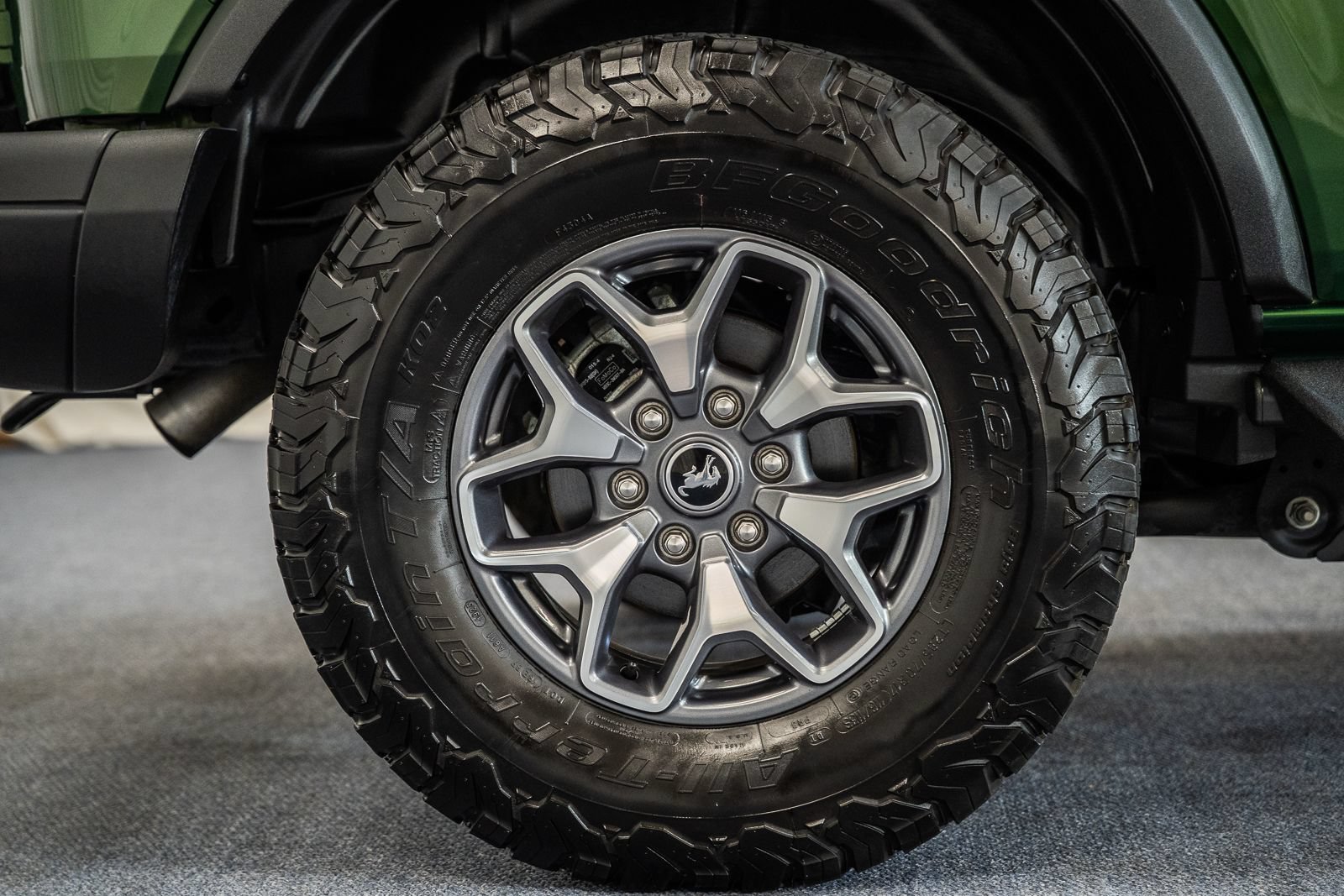 Certified 2024 Ford Bronco Badlands AWD/4WD image 18