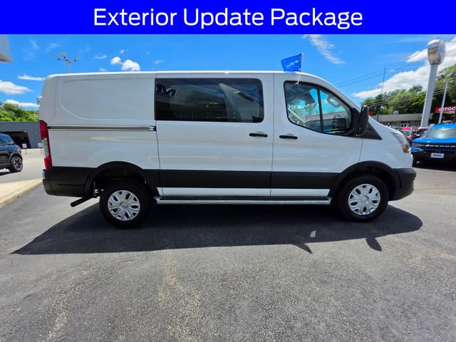 Certified 2025 Ford Transit 250 Low Roof w/ Exterior Upgrade Package RWD image 10