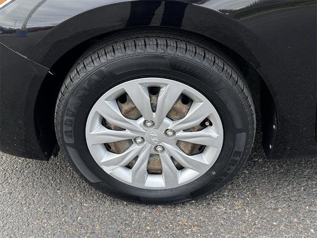 Used 2021 Hyundai Accent SE image 10