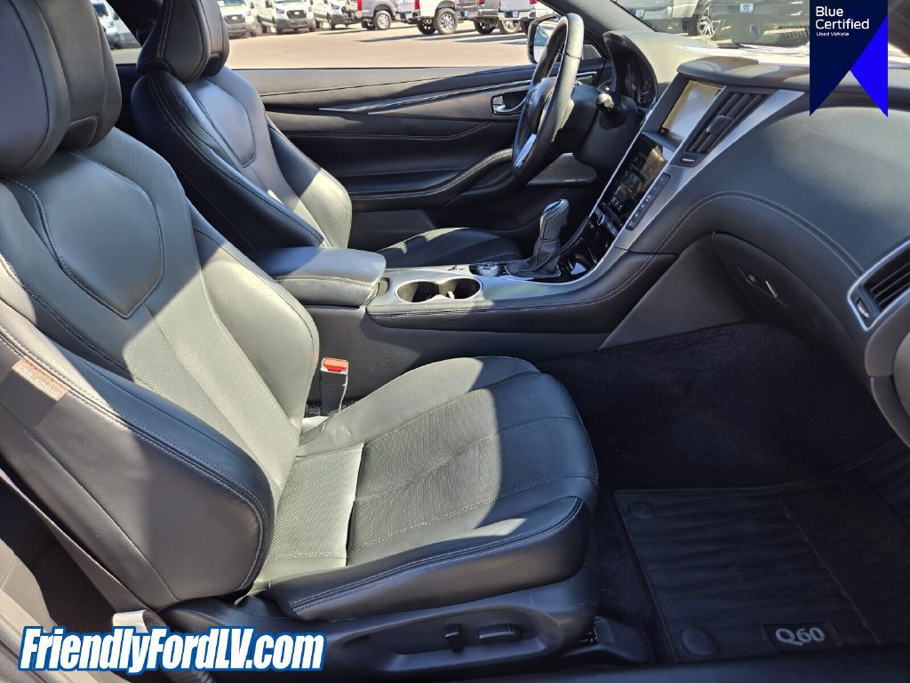 Used 2020 INFINITI Q60 3.0t Luxe w/ Essential Package RWD image 17
