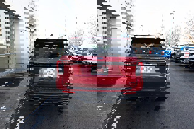 Certified 2025 Ford Explorer ST-Line w/ Premium Package image 3