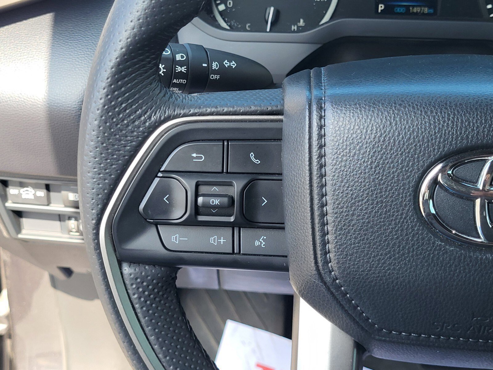 Used 2025 Toyota Tundra SR5 w/ TRD Off-Road Premium Package image 27