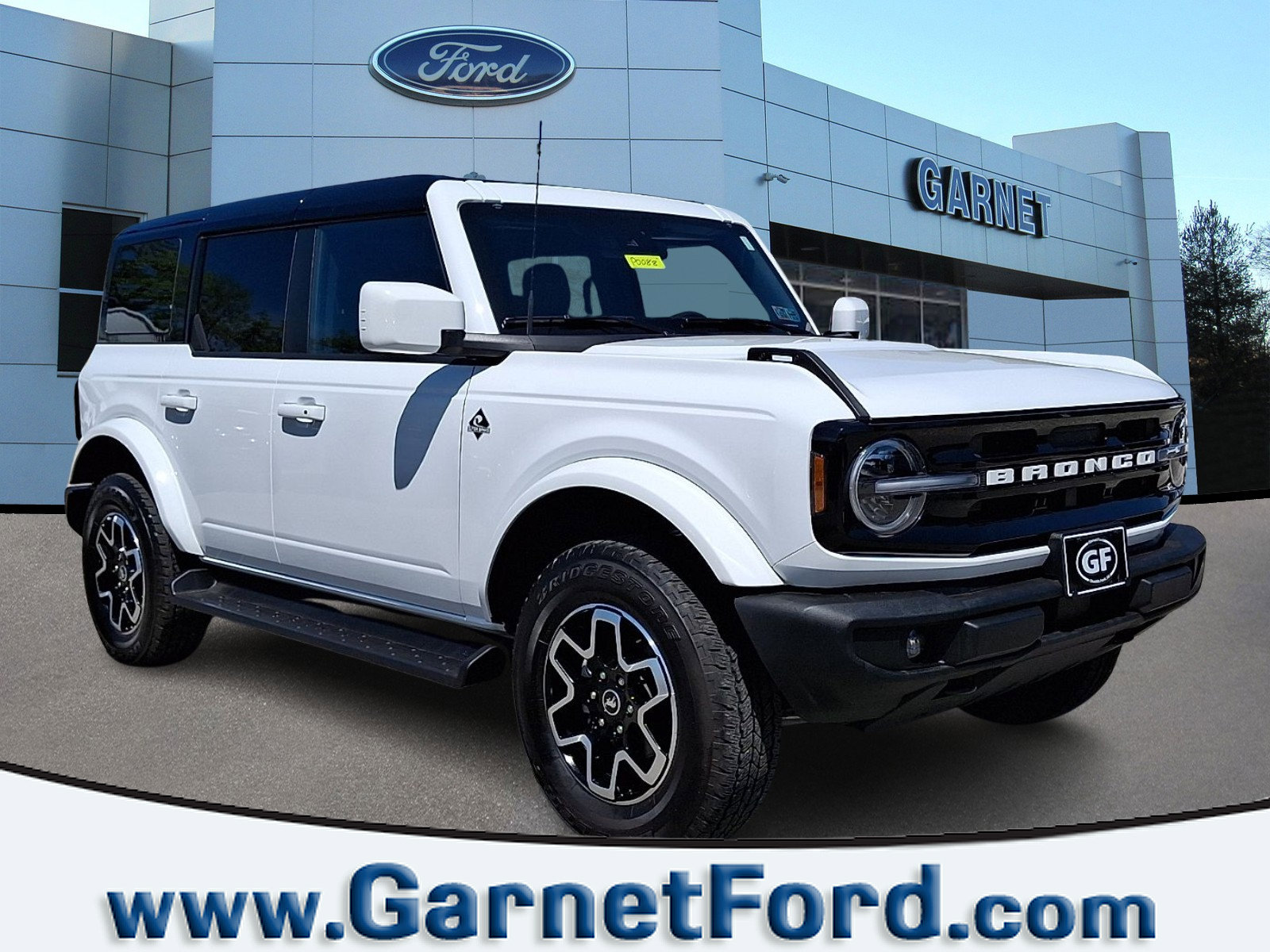 Certified 2025 Ford Bronco Outer Banks