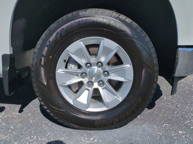 Used 2025 Chevrolet Silverado 1500 LT w/ Safety Package image 11