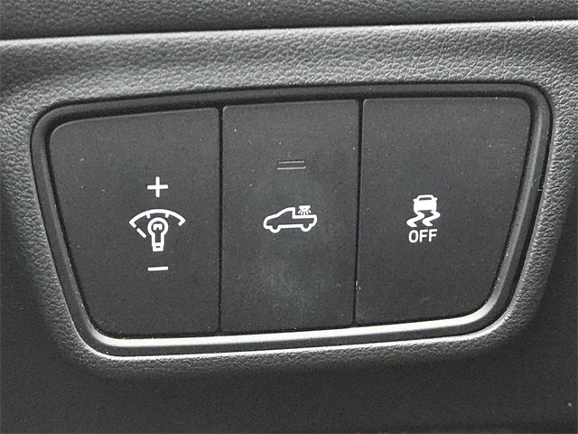 Used 2022 Hyundai Santa Cruz SEL Premium w/ Cargo Package image 16