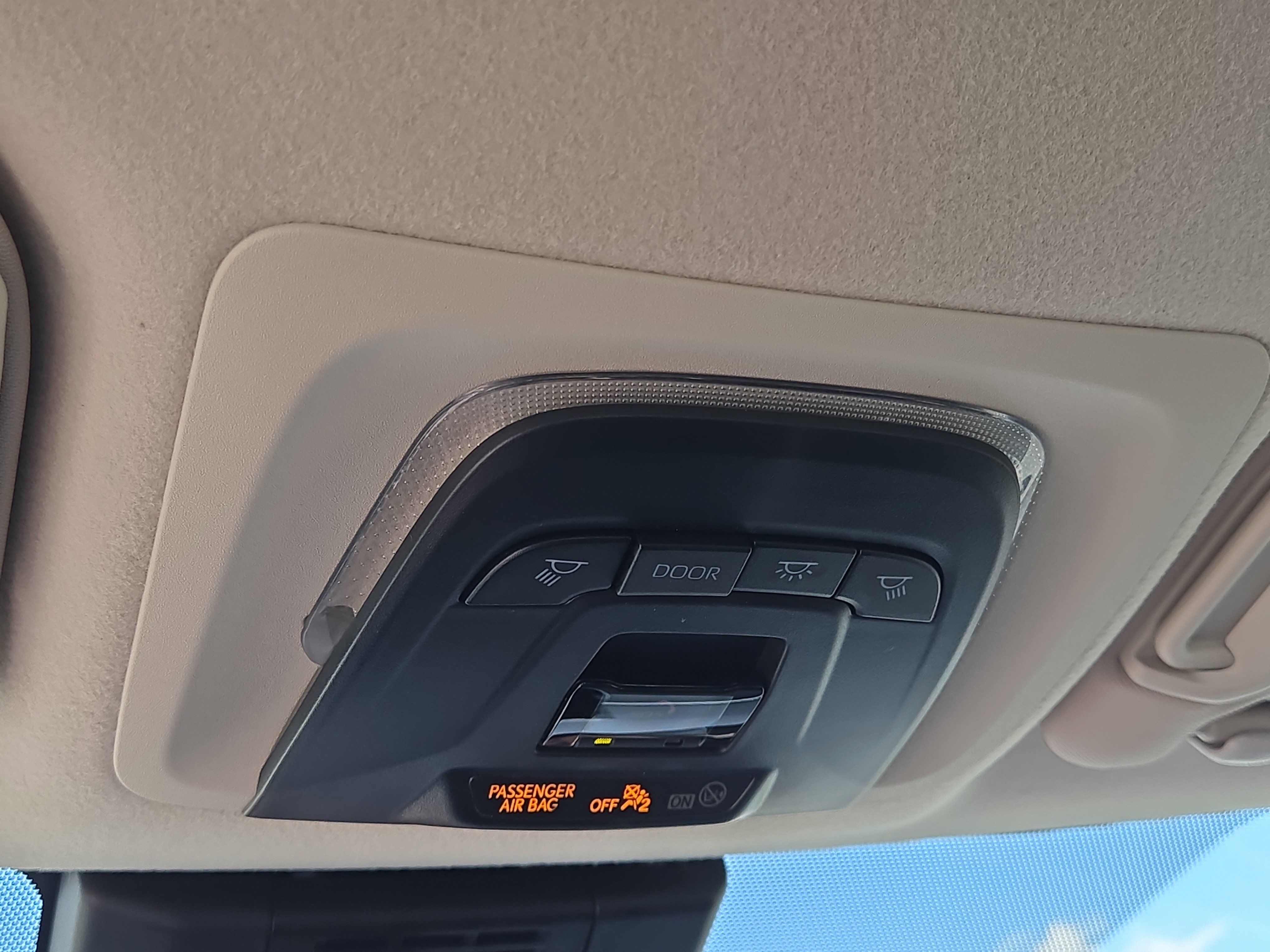 Used 2023 Toyota Corolla LE FWD image 29