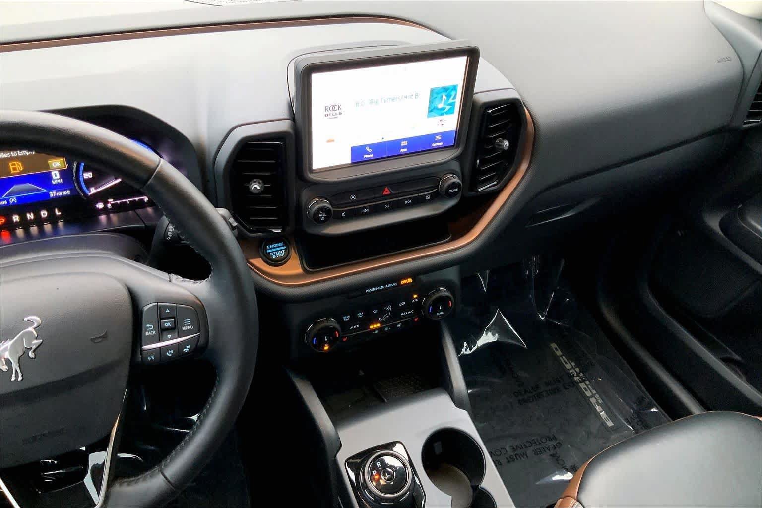 Certified 2023 Ford Bronco Sport Outer Banks w/ Tech Package AWD/4WD image 7