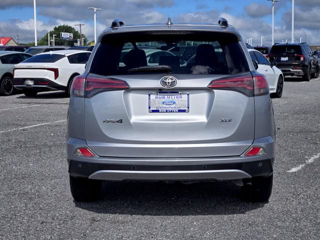 Used 2018 Toyota RAV4 XLE FWD image 6