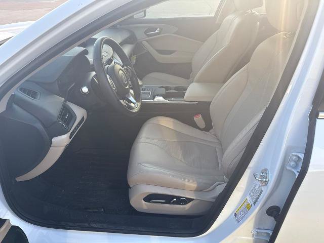 Used 2025 Acura TLX w/ Technology Package FWD image 15