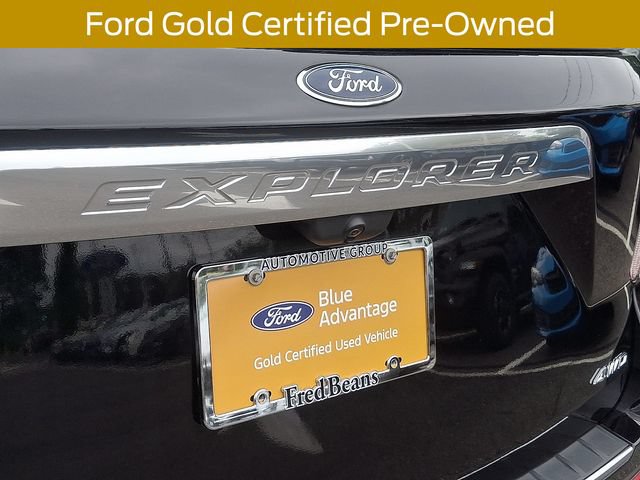 Certified 2022 Ford Explorer Platinum w/ Equipment Group 601A AWD/4WD image 35