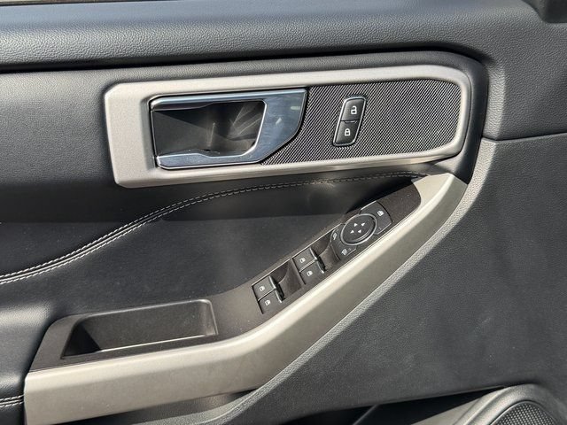 Certified 2022 Ford Explorer XLT w/ Equipment Group 202A AWD/4WD image 27