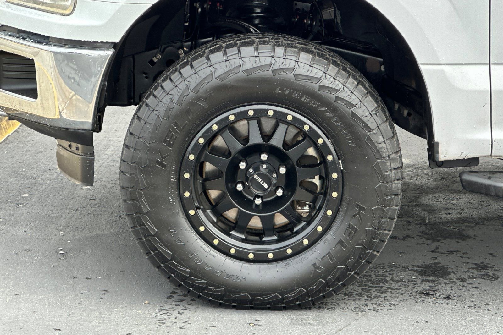 Certified 2018 Ford F150 XLT w/ Equipment Group 302A Luxury AWD/4WD image 23